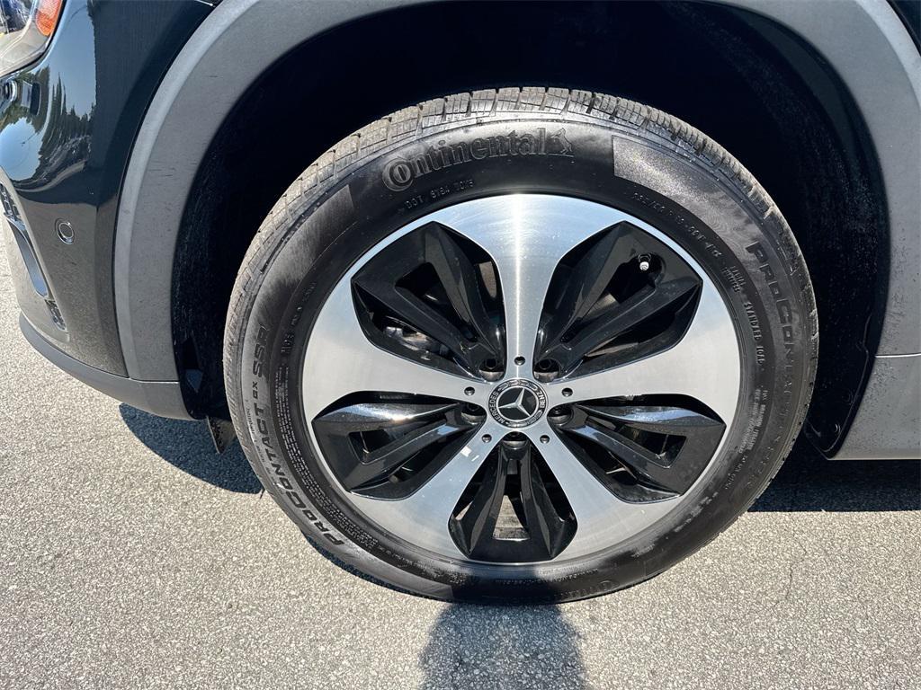 used 2024 Mercedes-Benz GLB 250 car, priced at $35,877