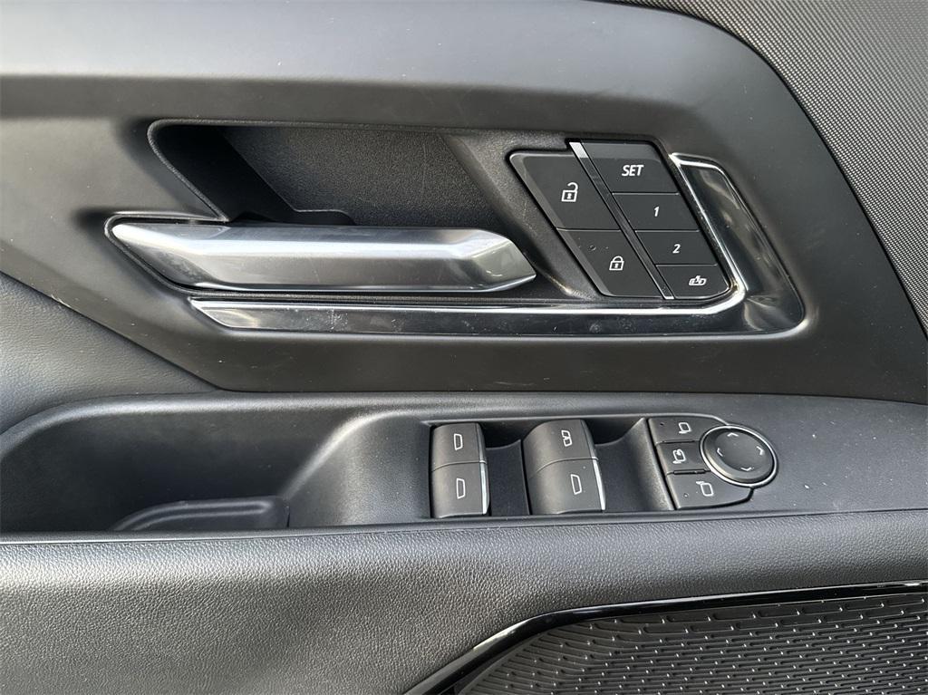 new 2025 Chevrolet Silverado EV car, priced at $61,680