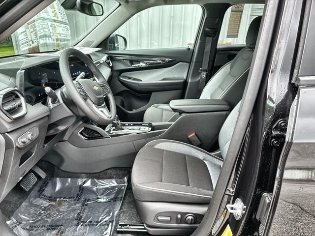 new 2025 Chevrolet TrailBlazer car, priced at $26,945