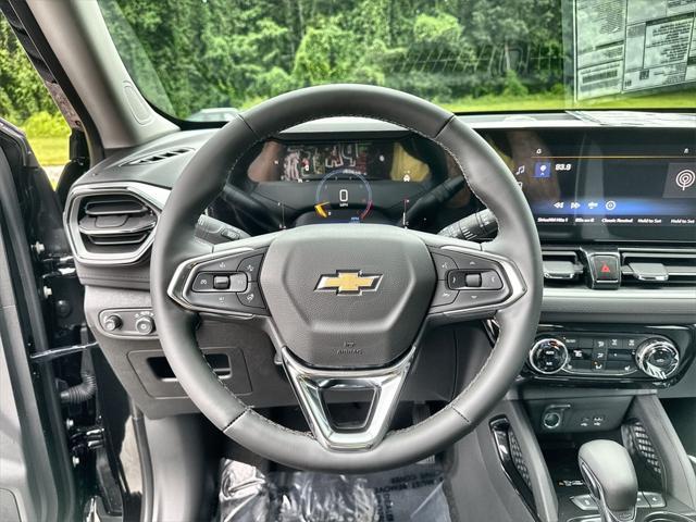 new 2025 Chevrolet TrailBlazer car, priced at $26,945