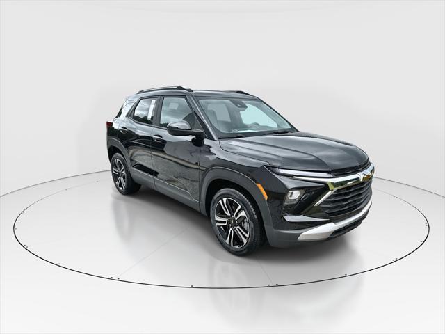 new 2025 Chevrolet TrailBlazer car, priced at $26,945
