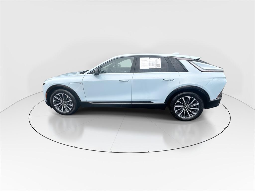 used 2024 Cadillac LYRIQ car, priced at $38,512