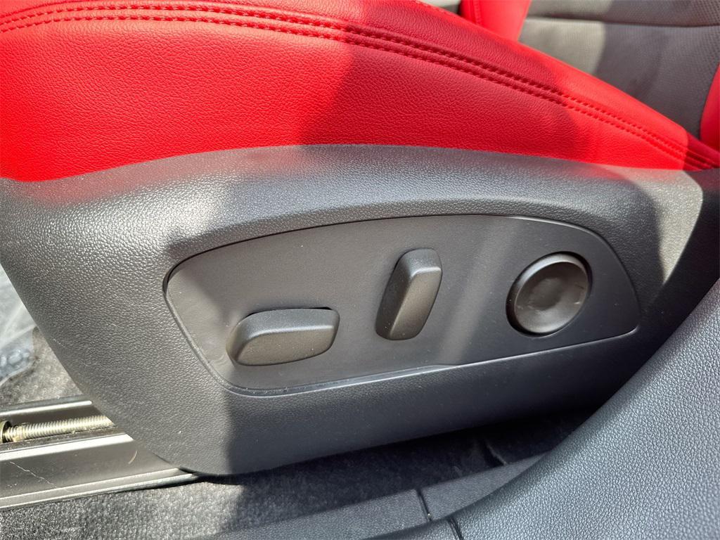 used 2024 Chevrolet Blazer EV car, priced at $28,922