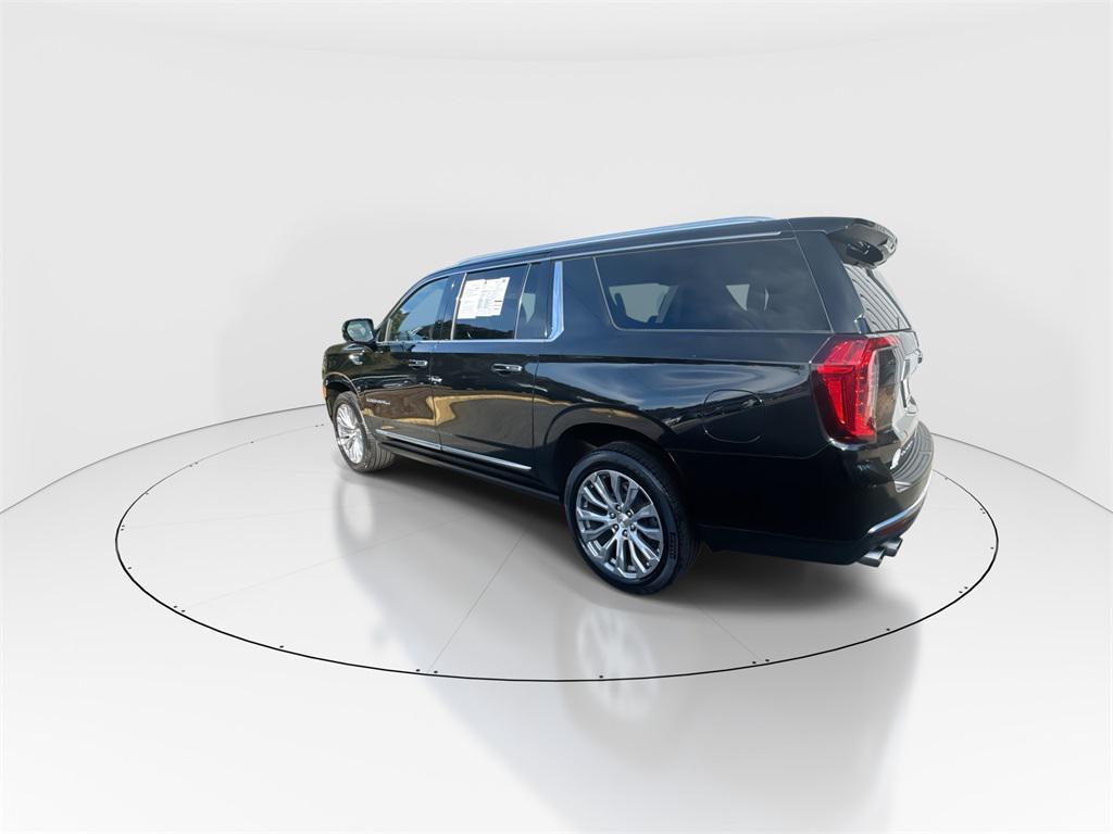 used 2022 GMC Yukon XL car, priced at $42,776