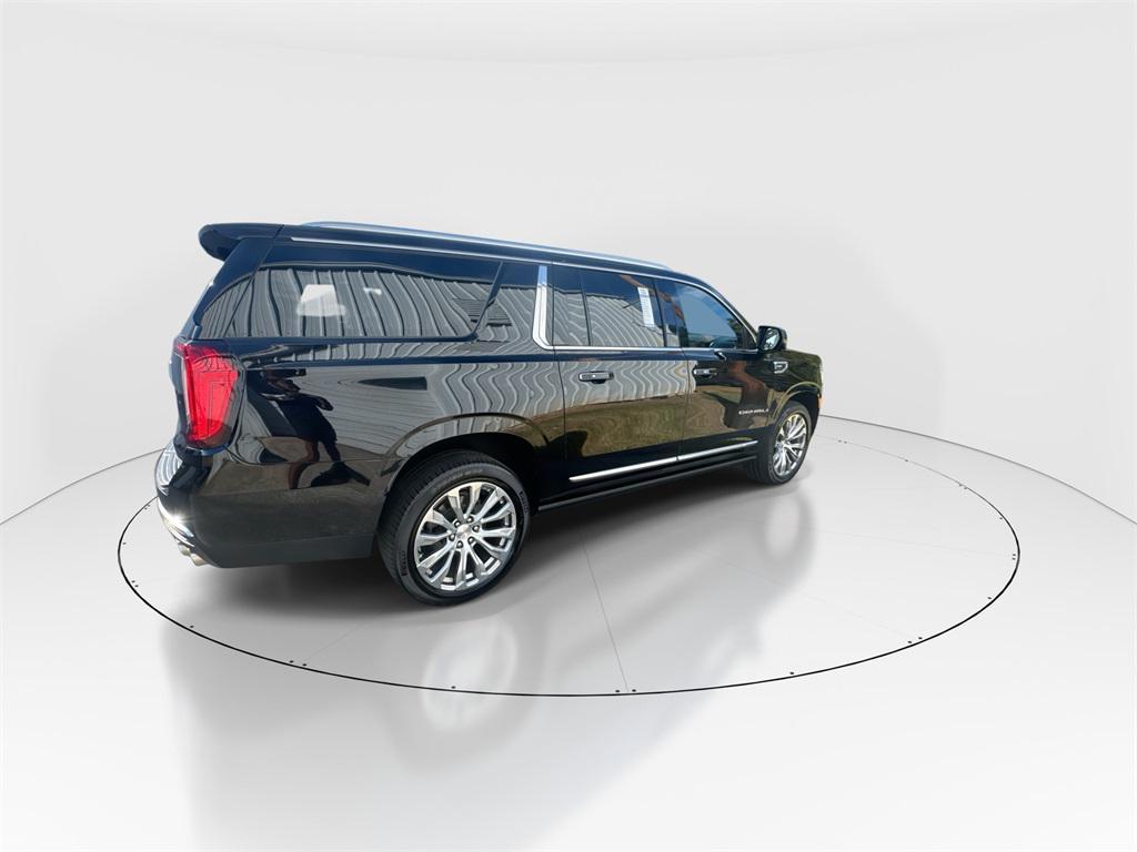 used 2022 GMC Yukon XL car, priced at $42,776