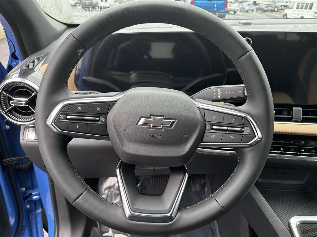 new 2025 Chevrolet Equinox car, priced at $34,896