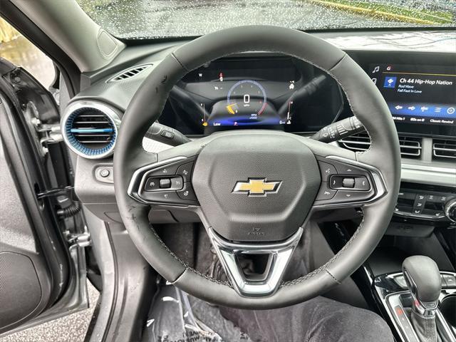 new 2025 Chevrolet Trax car, priced at $24,511