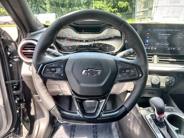 new 2025 Chevrolet Trax car, priced at $23,802