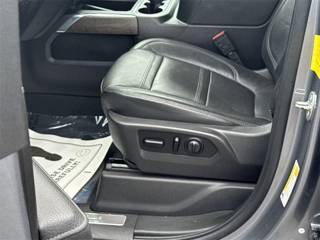 used 2021 GMC Sierra 1500 car, priced at $38,963