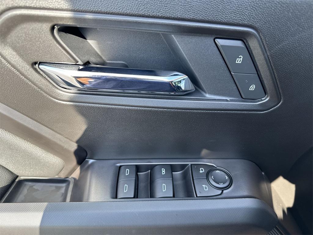 new 2026 Chevrolet Colorado car, priced at $38,570