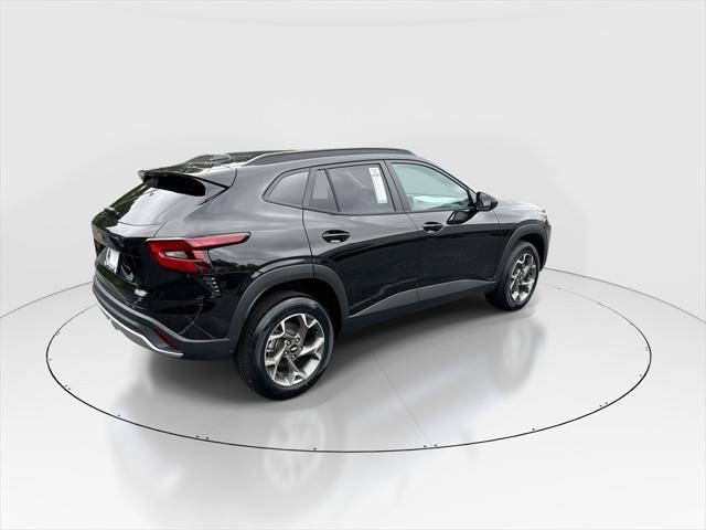 new 2025 Chevrolet Trax car, priced at $25,128
