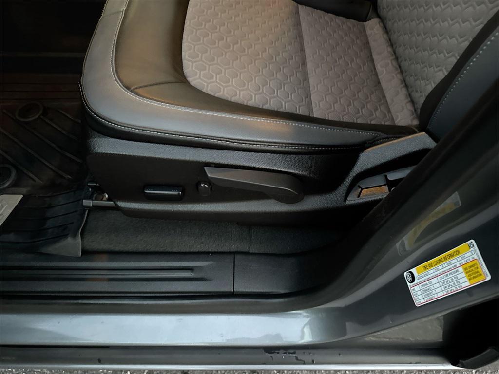 used 2022 Chevrolet Colorado car, priced at $26,490