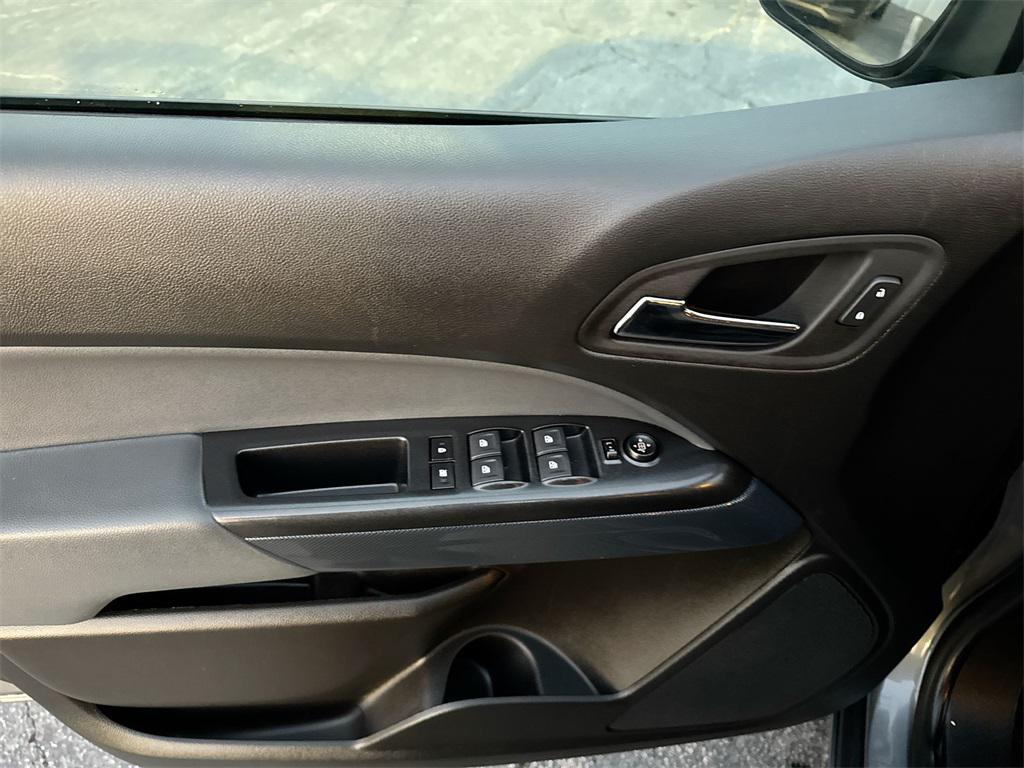used 2022 Chevrolet Colorado car, priced at $26,490