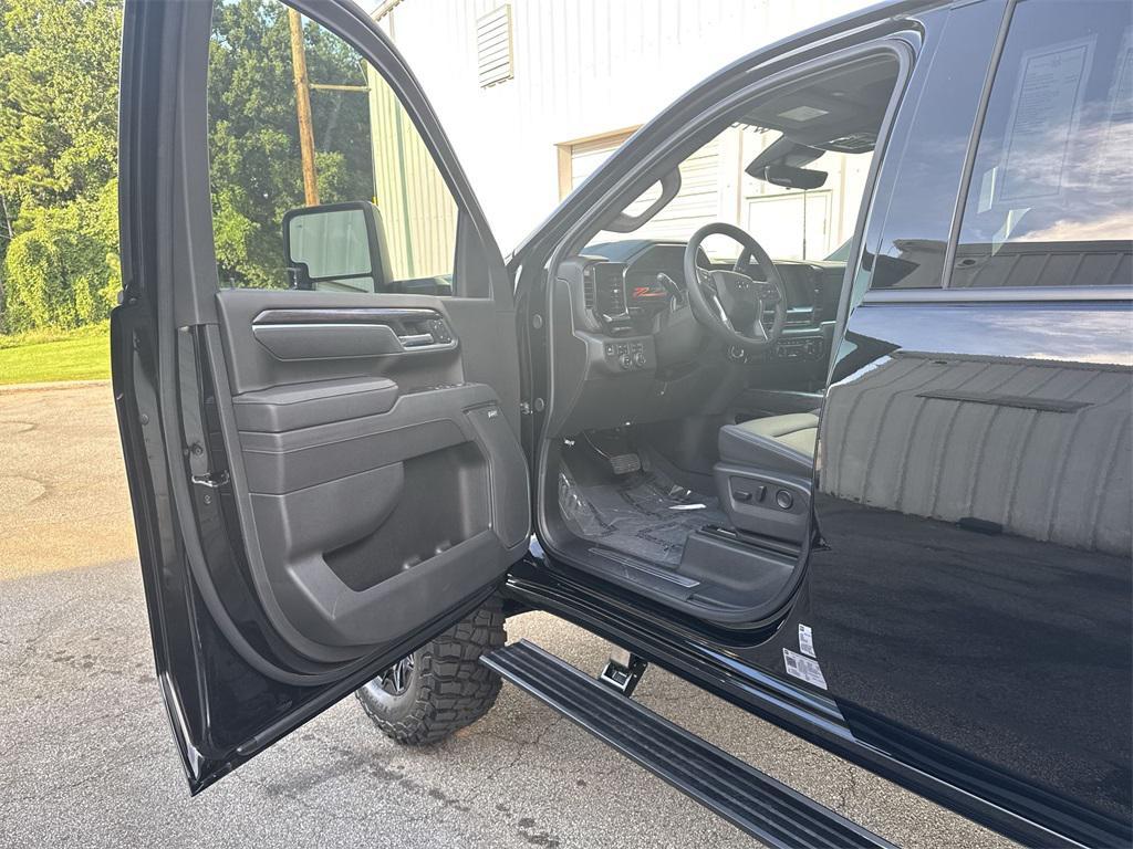 new 2025 Chevrolet Silverado 2500 car, priced at $99,490