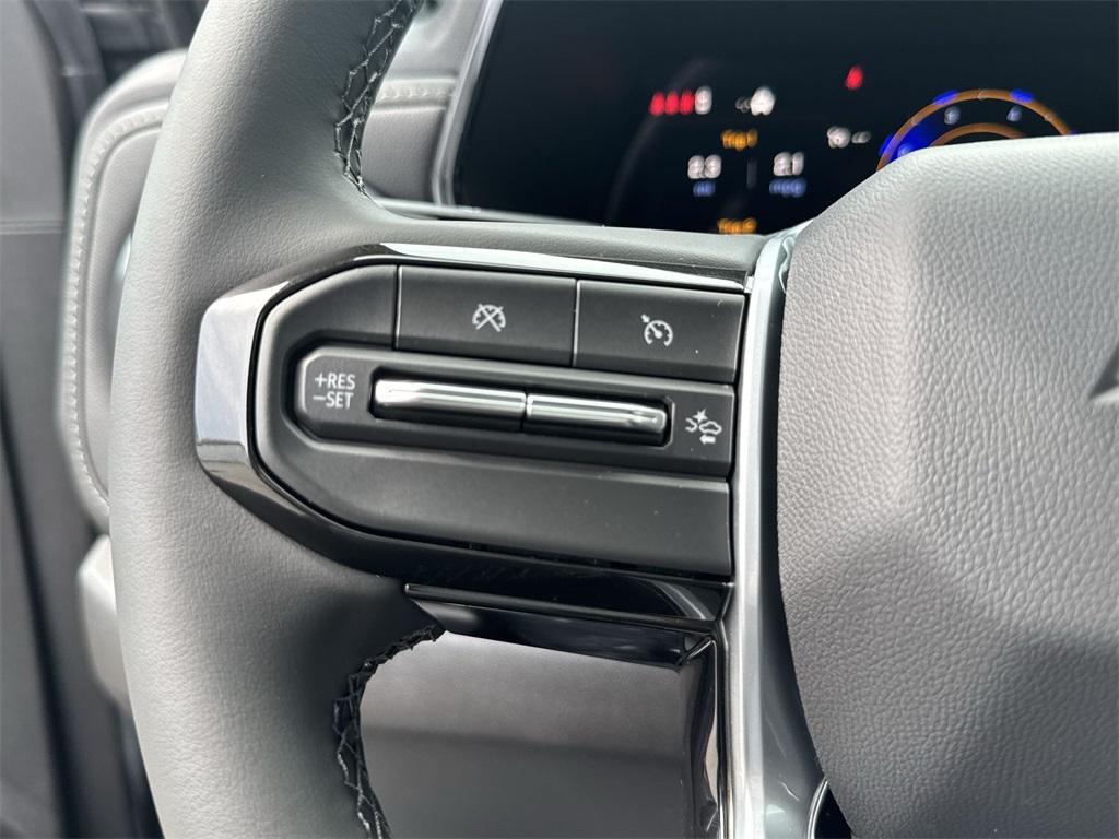 new 2025 Chevrolet Colorado car, priced at $38,851