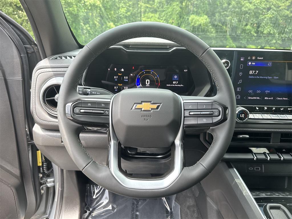 new 2025 Chevrolet Colorado car, priced at $33,064