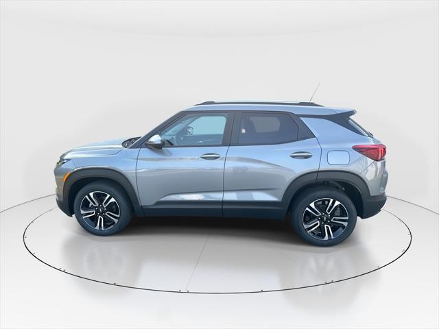 new 2025 Chevrolet TrailBlazer car, priced at $26,945