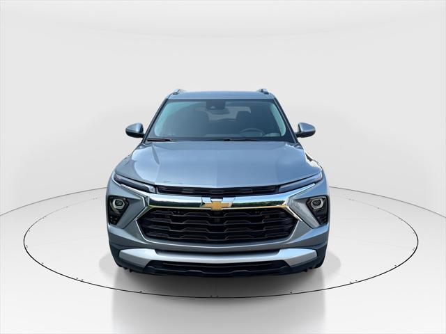 new 2025 Chevrolet TrailBlazer car, priced at $26,945