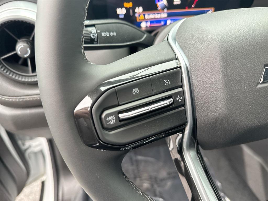 new 2025 Chevrolet Colorado car, priced at $35,288