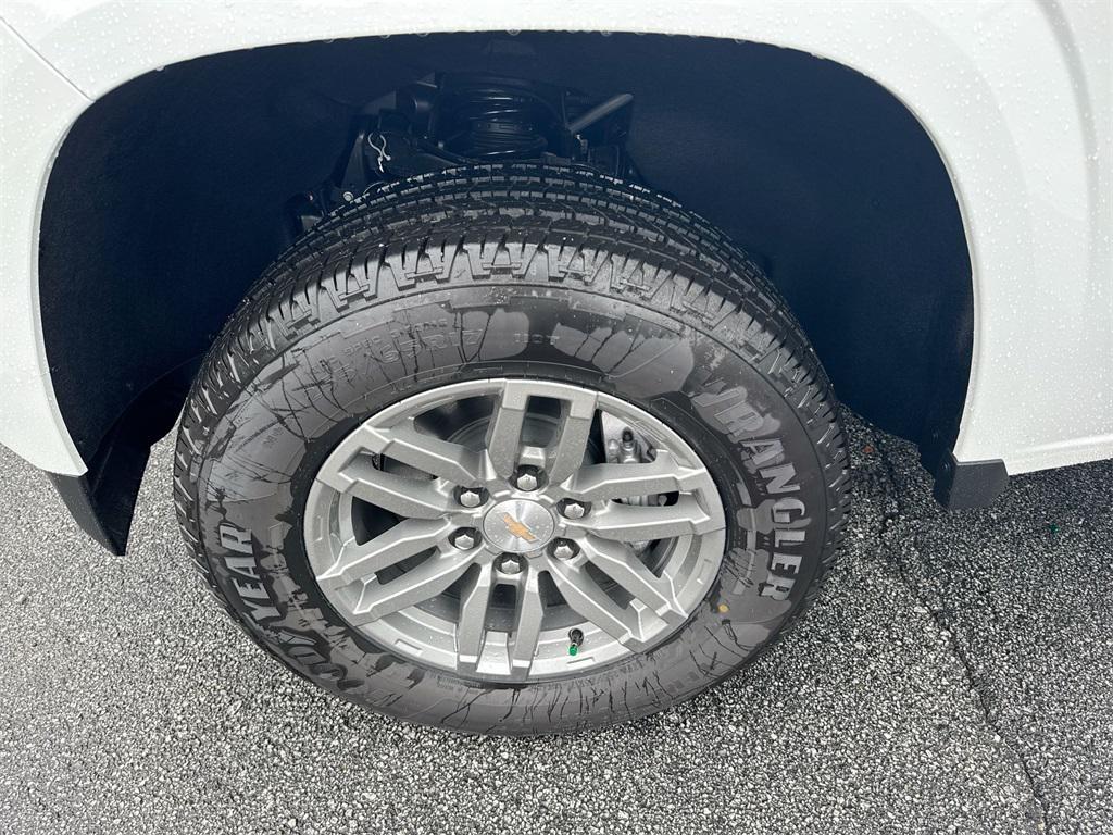 new 2025 Chevrolet Colorado car, priced at $35,288