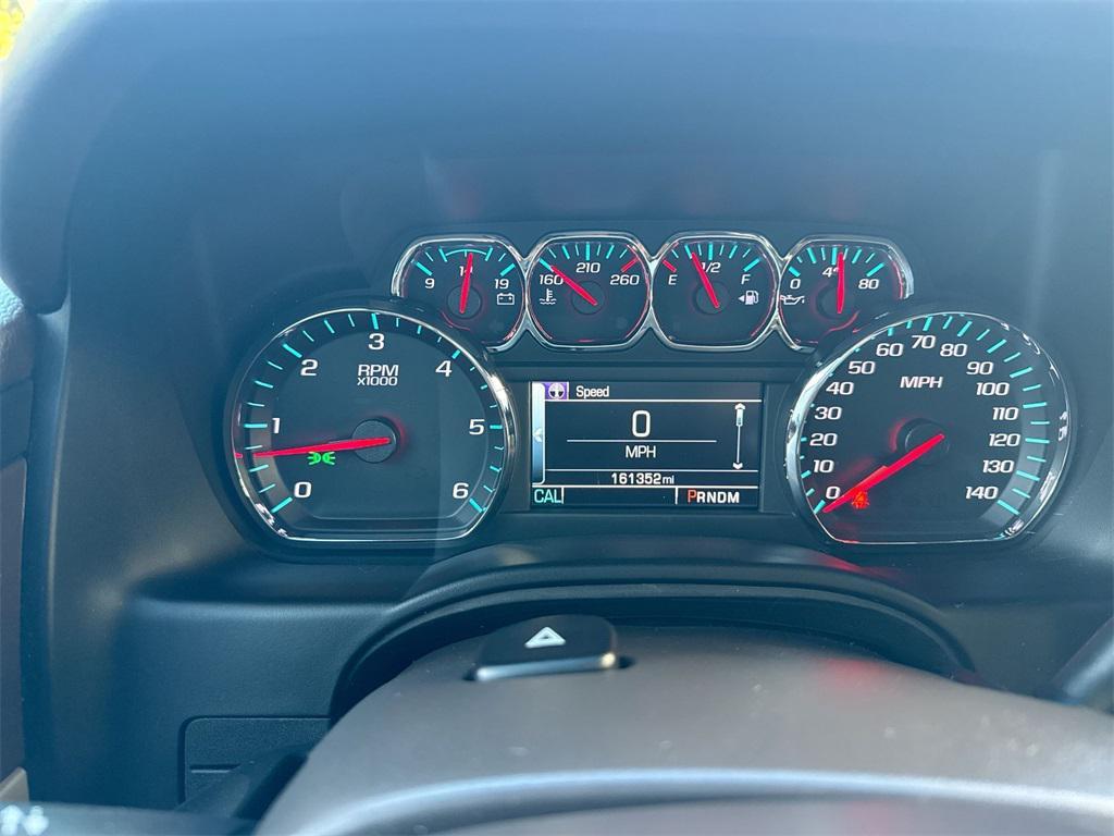 used 2015 Chevrolet Suburban car, priced at $13,862