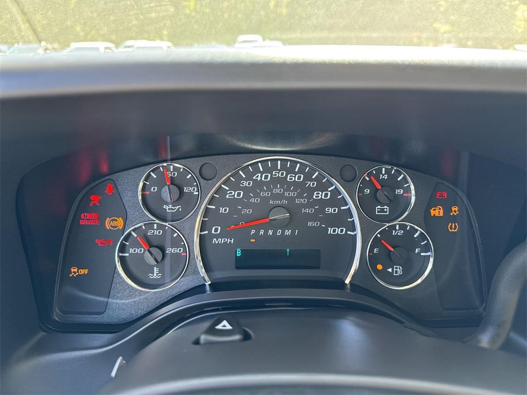 new 2025 Chevrolet Express 2500 car, priced at $44,610