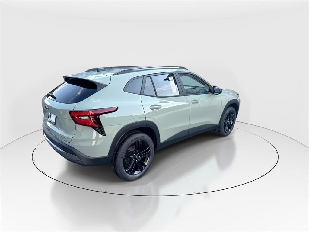 new 2025 Chevrolet Trax car, priced at $27,342
