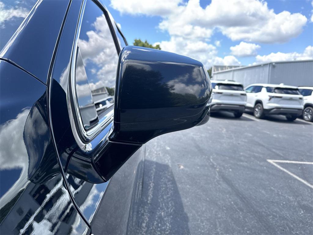 used 2022 GMC Yukon car, priced at $49,844