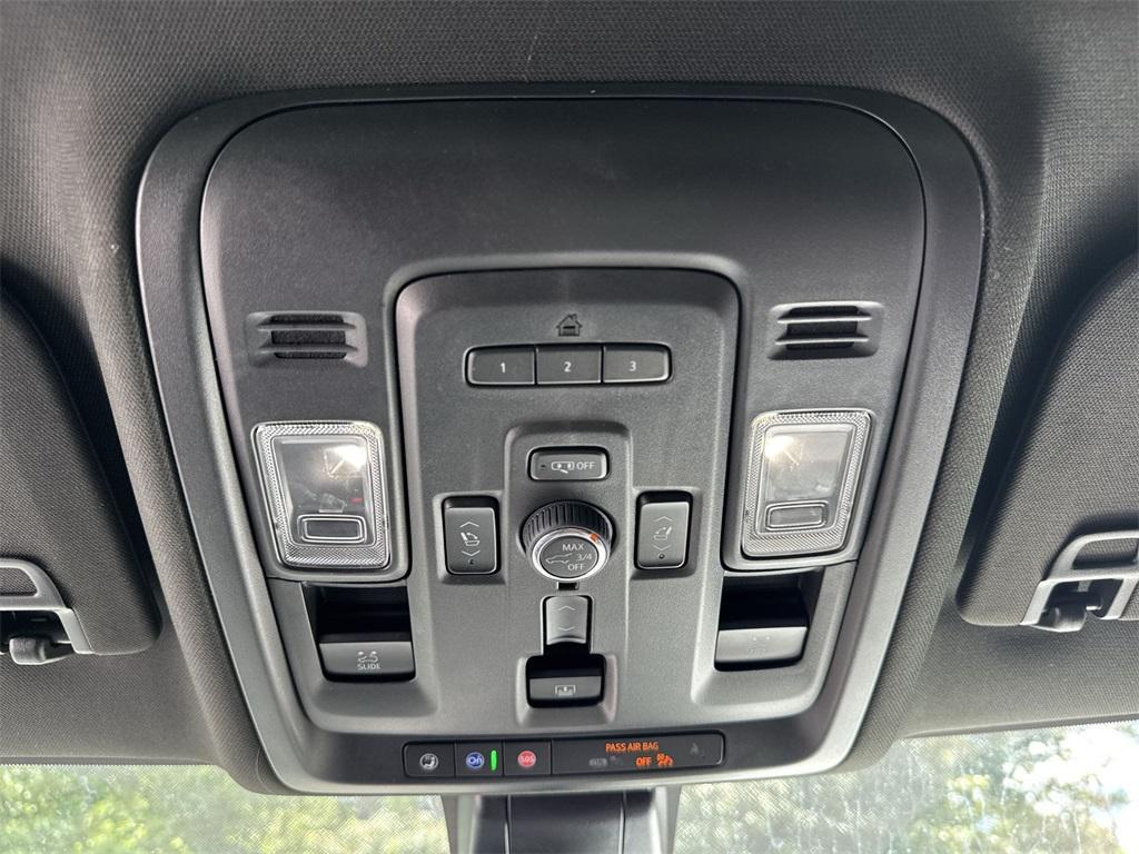 used 2022 GMC Yukon car, priced at $49,844