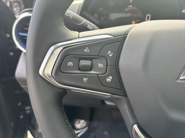 new 2025 Chevrolet Trax car, priced at $25,548