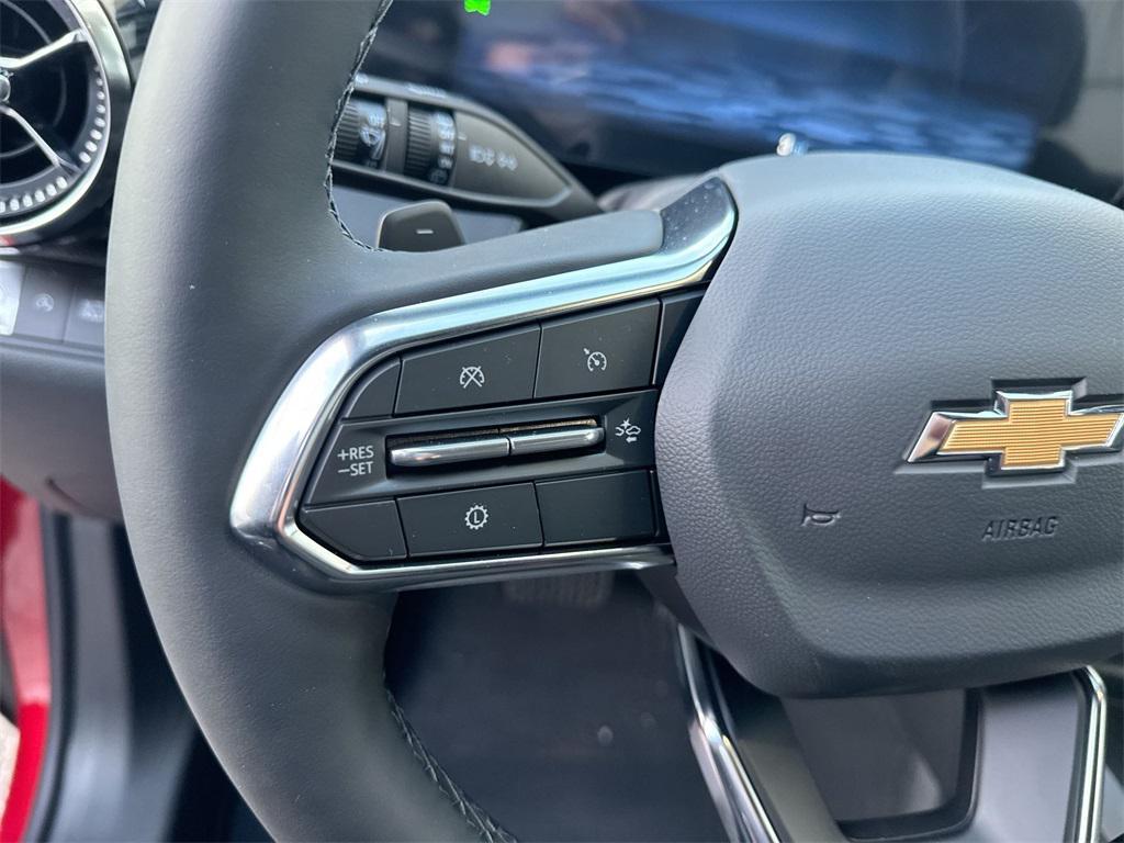 new 2026 Chevrolet Equinox car, priced at $30,548