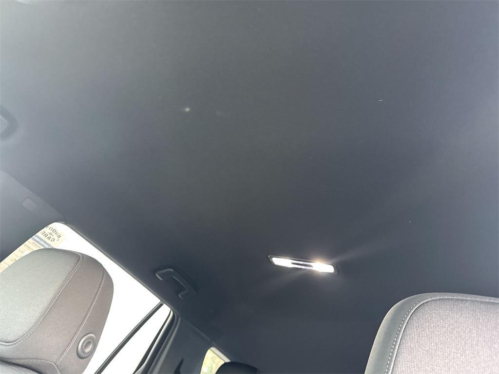 new 2026 Chevrolet Equinox car, priced at $30,548