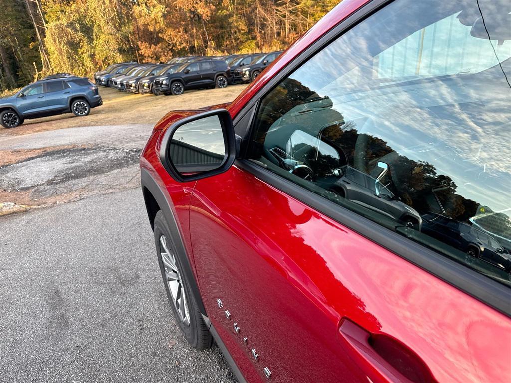 new 2026 Chevrolet Equinox car, priced at $30,548