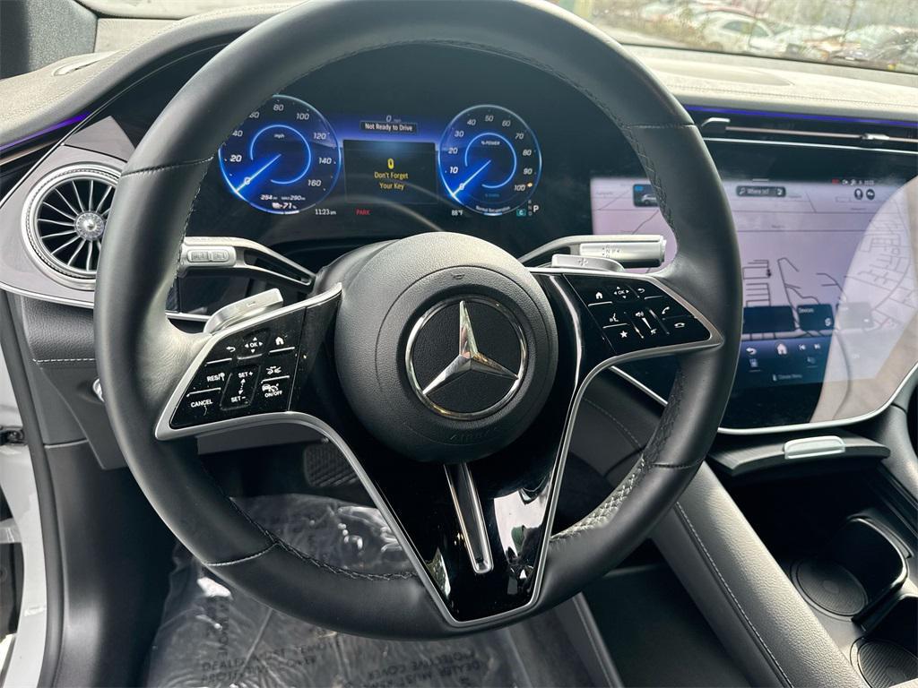 used 2024 Mercedes-Benz EQS 450 car, priced at $59,794
