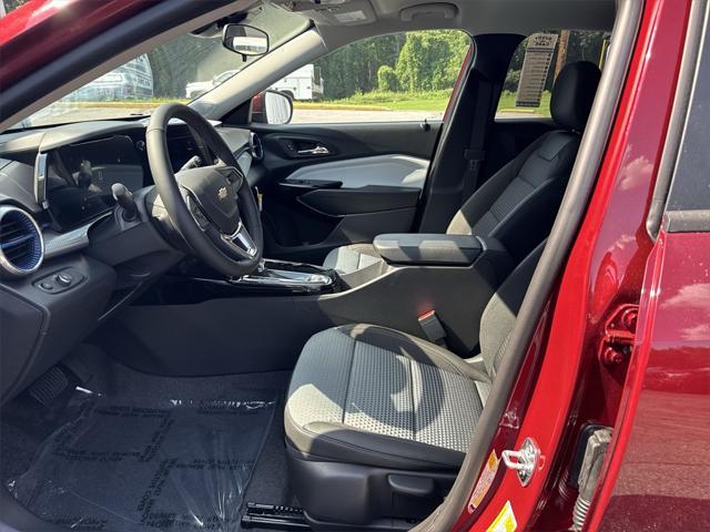 new 2025 Chevrolet Trax car, priced at $25,292