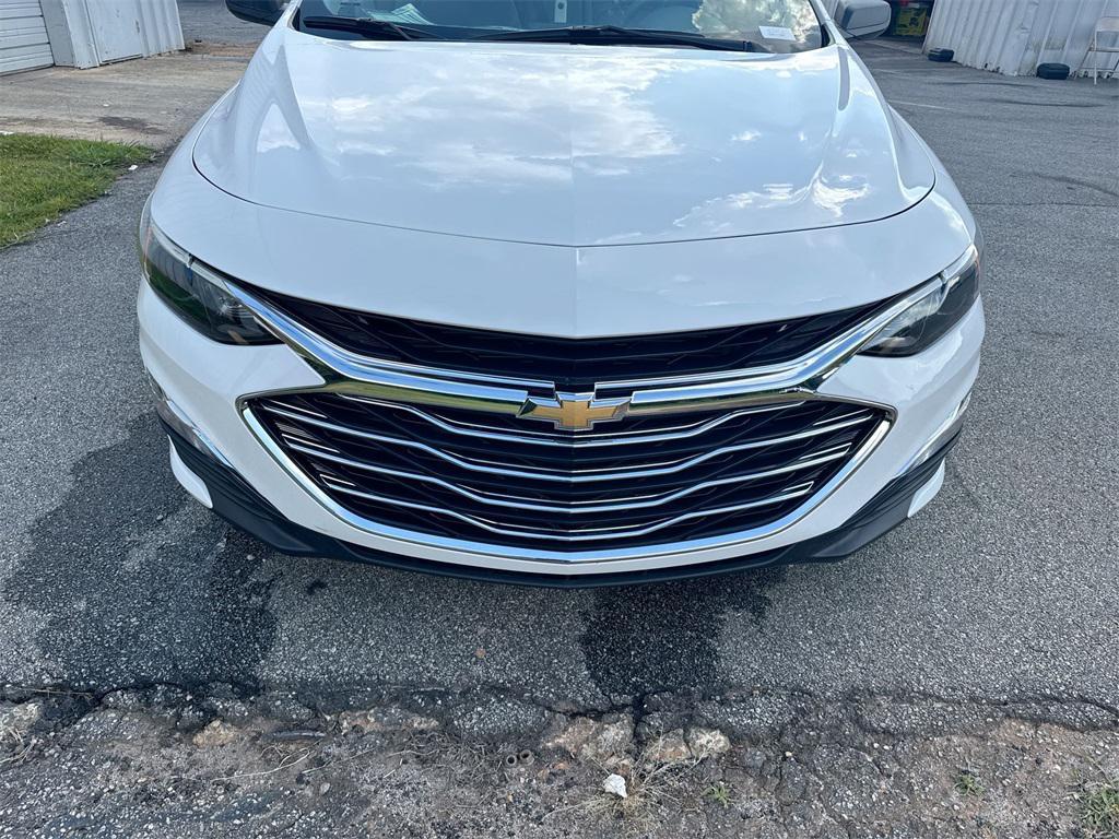 new 2024 Chevrolet Malibu car, priced at $25,795