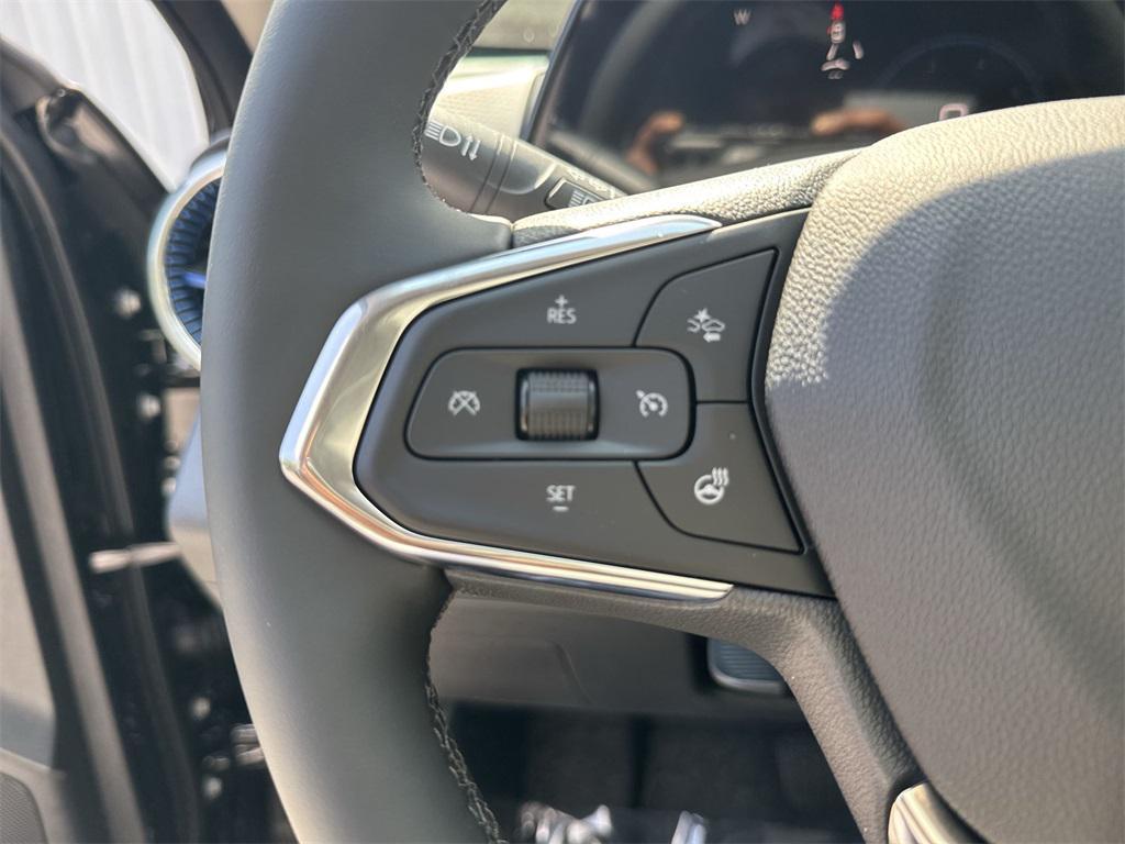 new 2025 Chevrolet Trax car, priced at $26,380