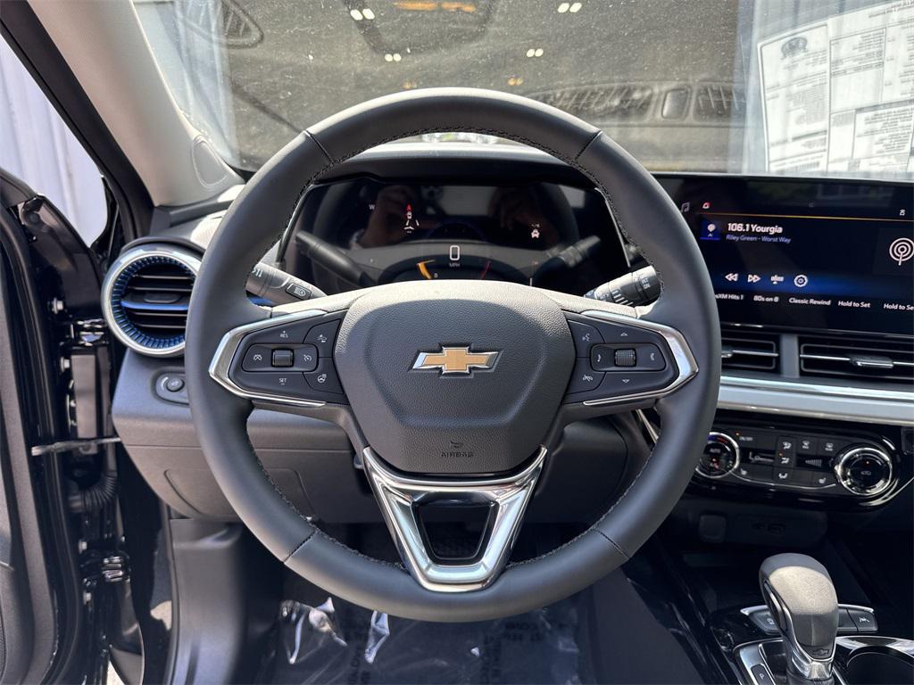 new 2025 Chevrolet Trax car, priced at $26,380