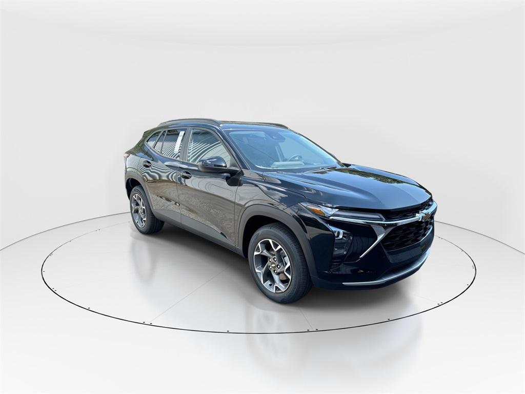 new 2025 Chevrolet Trax car, priced at $26,380