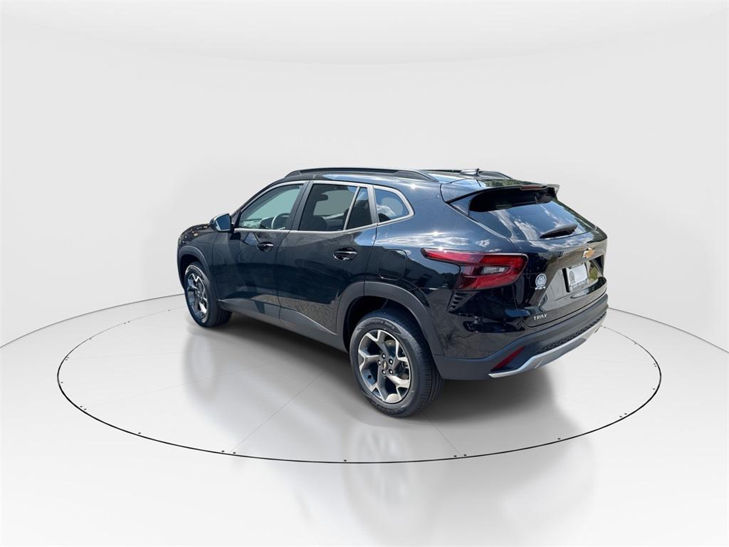 new 2025 Chevrolet Trax car, priced at $26,380