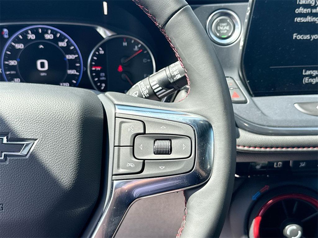 new 2025 Chevrolet Blazer car, priced at $42,372