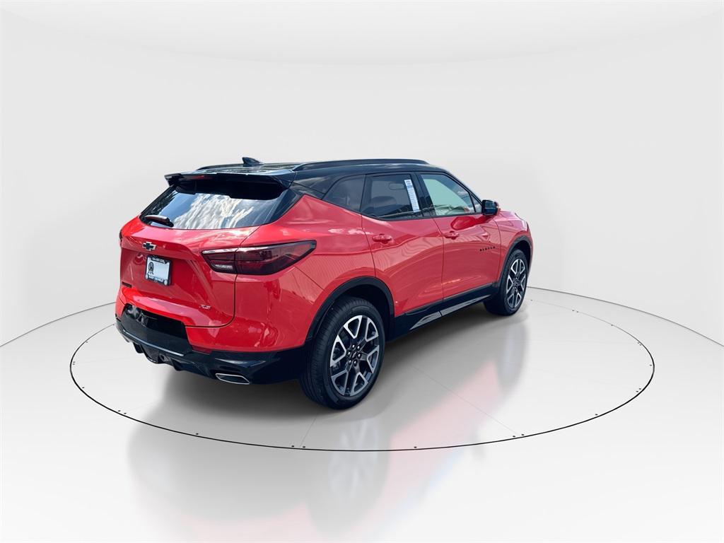 new 2025 Chevrolet Blazer car, priced at $42,372