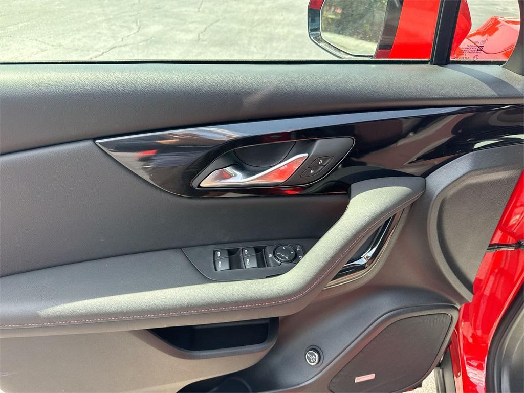 new 2025 Chevrolet Blazer car, priced at $42,372