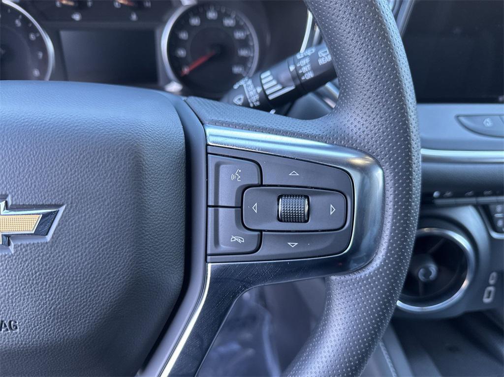 new 2025 Chevrolet Blazer car, priced at $34,481