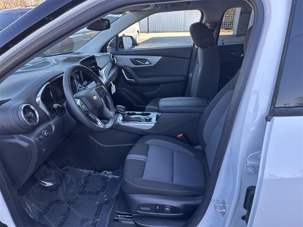 new 2025 Chevrolet Blazer car, priced at $34,481