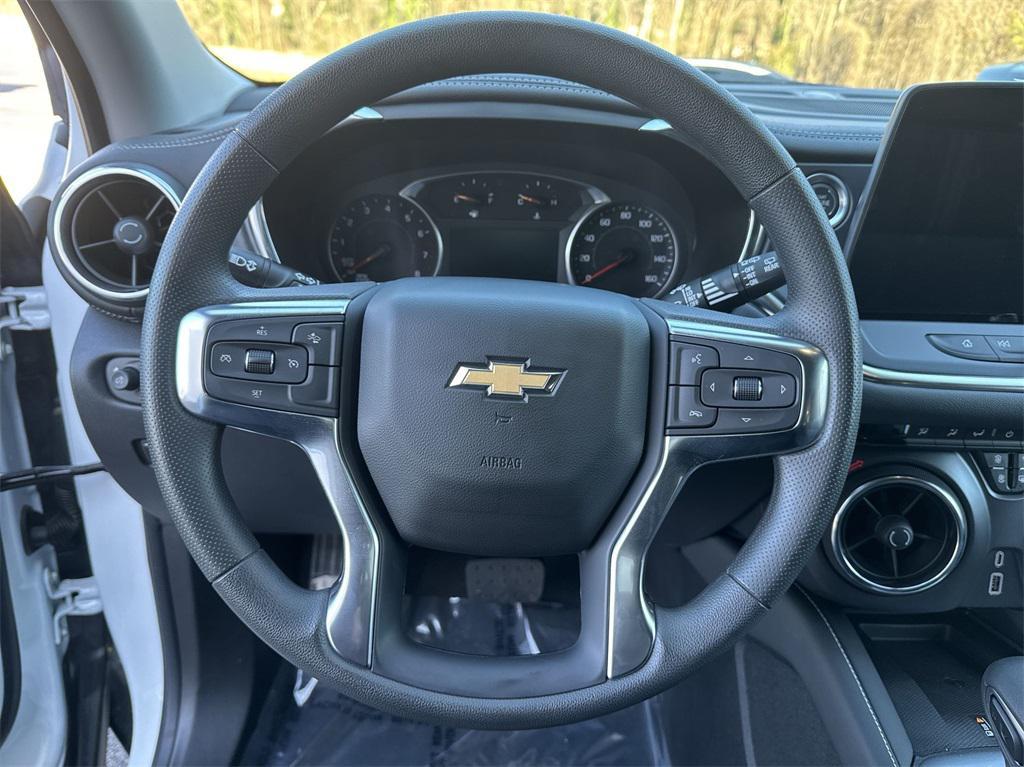 new 2025 Chevrolet Blazer car, priced at $34,481