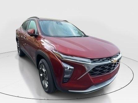 new 2025 Chevrolet Trax car, priced at $23,999