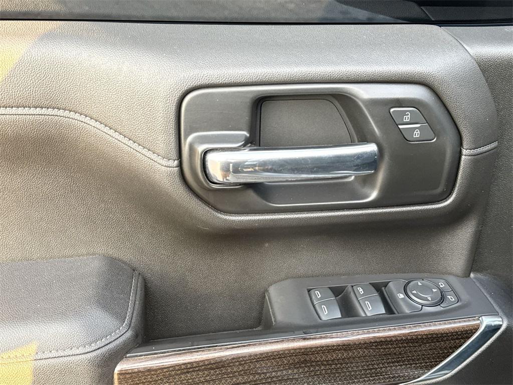 used 2020 Chevrolet Silverado 1500 car, priced at $33,197