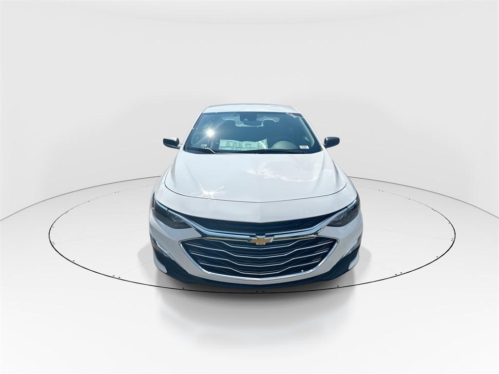 new 2024 Chevrolet Malibu car, priced at $25,795
