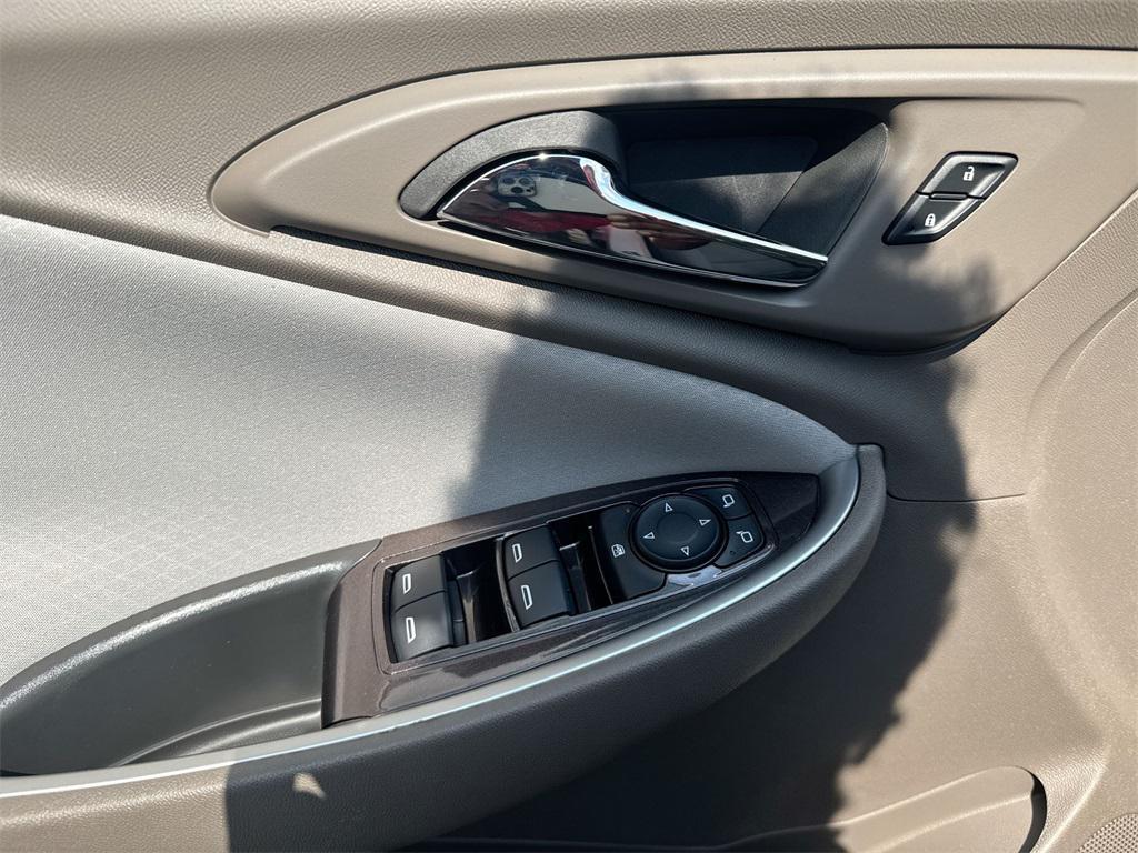 new 2024 Chevrolet Malibu car, priced at $25,795